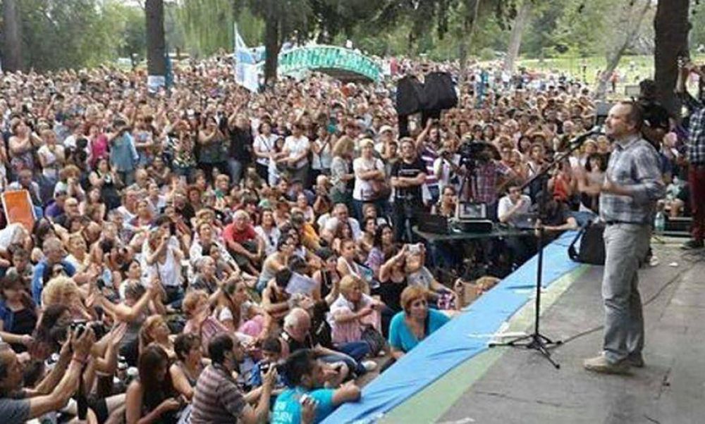 Agrupaciones y gremios, preparan la �bienvenida� a Macri