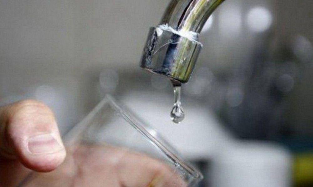 Vecinos de B� Marqu�s, a la Justicia por cortes de Aguas Cordobesas