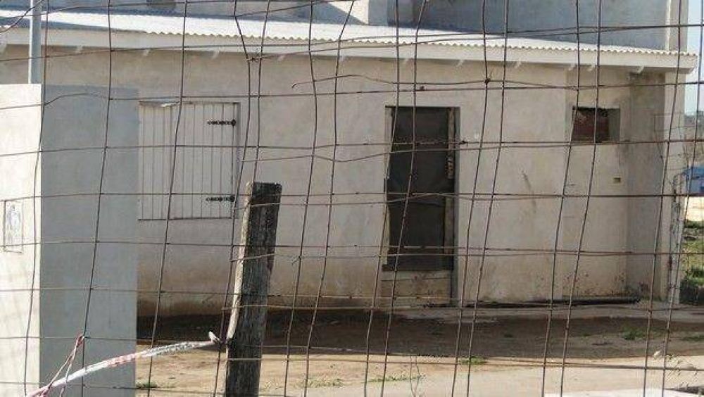 Traslado Villa de Paso: Se mantienen las tomas de viviendas en dos barrios y crece la tensin