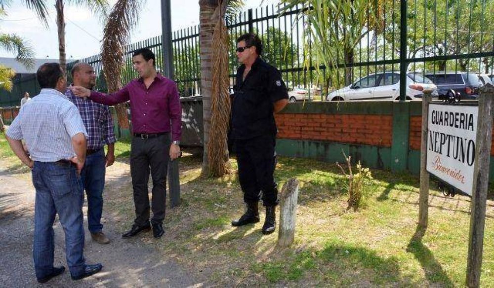 El Municipio clausur� guarder�a n�utica que robaba agua al barrio Alvear con una bomba clandestina