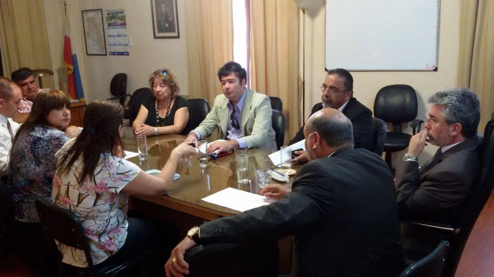 Arranca el ciclo de paritarias docentes con cinco gremios