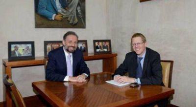 Curuchet: �Es evidente que el Banco Provincia le escap� al cr�dito hipotecario