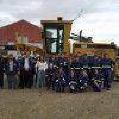 Inicio de pr�cticas curso para auxiliar en equipos viales y movimiento de suelos