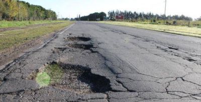 Ediles quieren saber si se realizan obras de bacheo en los accesos a la ciudad