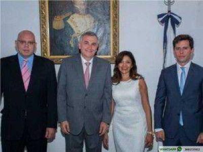 Juraron el Fiscal Anticorrupci�n, la Jueza de Minas y el Director de JEMSE