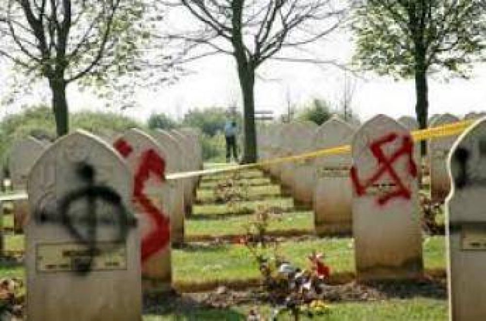 Profanaron tumbas musulmanas en Francia
