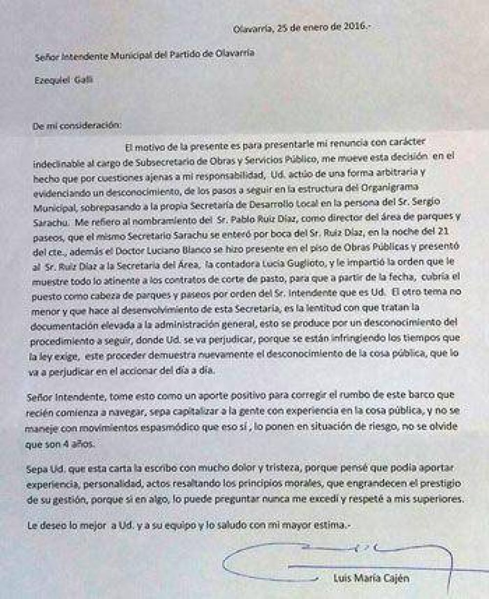 El propio Caj�n confirm� su salida del Gobierno de Galli