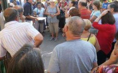 Vecinos de Escobar reclaman por agua y energ�a
