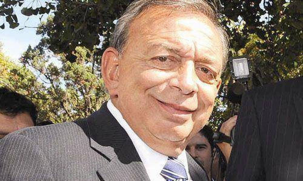 El zuccarismo prepara el �operativo retorno�