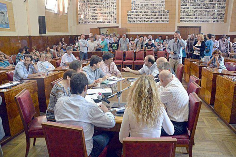 El oficialismo aprob� en Hacienda la declaraci�n de la emergencia municipal