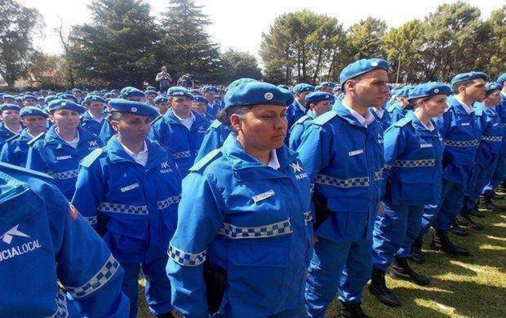 Esta semana egresan 220 efectivos de la Polic�a local