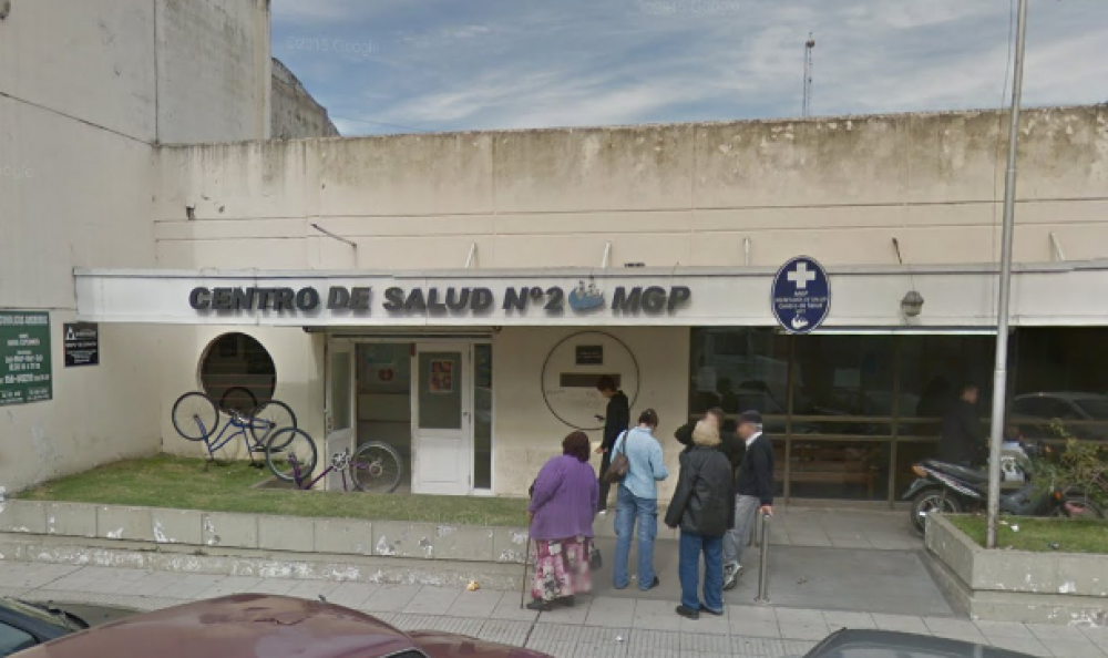 El Centro de Salud N�2 sufri� la ca�da del techo y analizan �reubicar los consultorios�