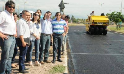 Comenz� repavimentaci�n y bacheo en la golpeada Capital