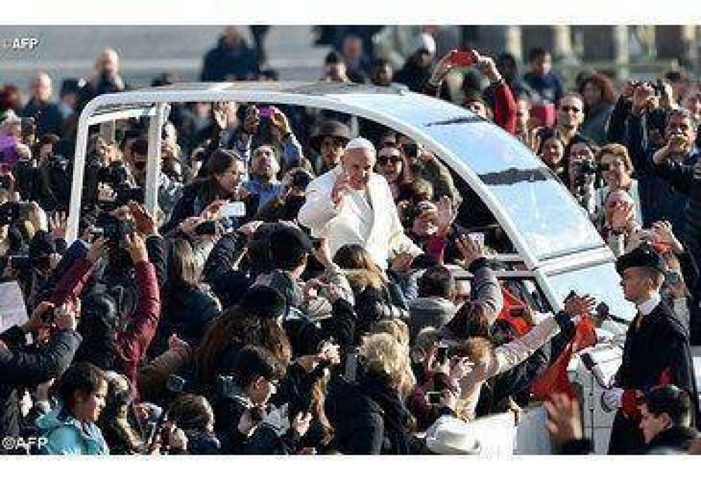 El Papa en la Catequesis: “estamos llamados a ser mediadores de misericordia”