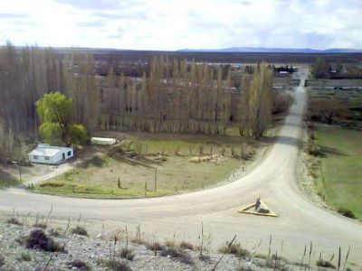 El Gobierno Provincial abastece de agua a pobladores en la zona de Gualjaina