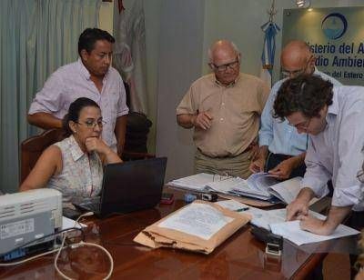 Se realiz� la apertura de sobres para la licitaci�n de la red cloacal del barrio Congreso