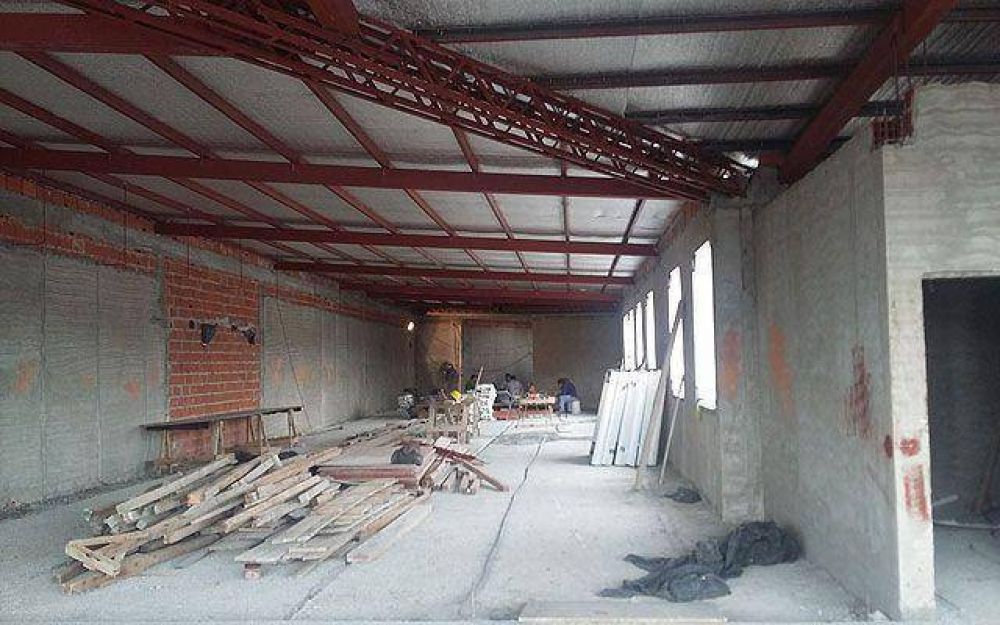 Se retom� la obra en el ISFD N�1 de Avellaneda