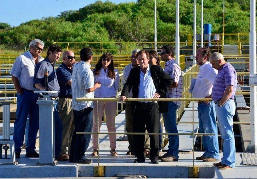 Varisco recorri� la Planta Potabilizadora de Agua y habl� de 