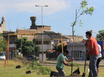 Mejoras en los espacios p�blicos de Lan�s