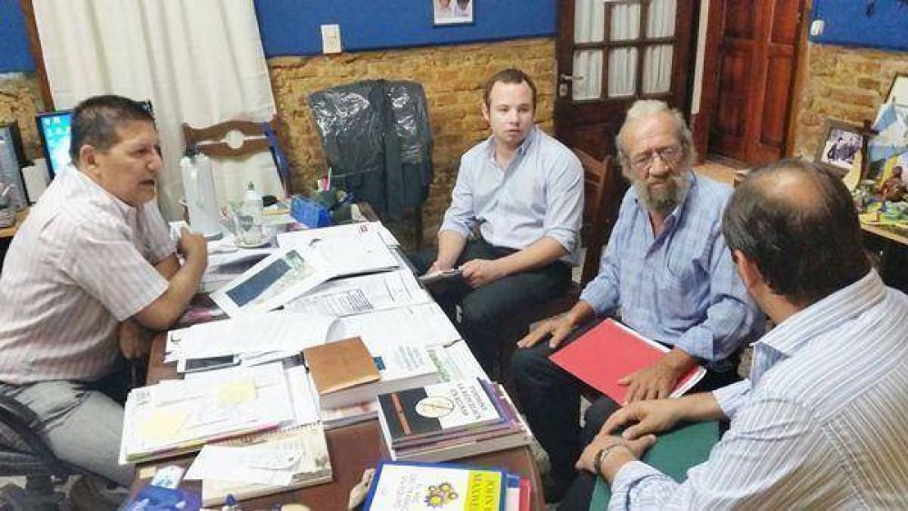 Vecinos del Obrero exigen al PROMEBA cumpla obra inconclusa