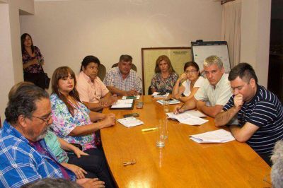 Docentes rechazaron un aumento del 30%