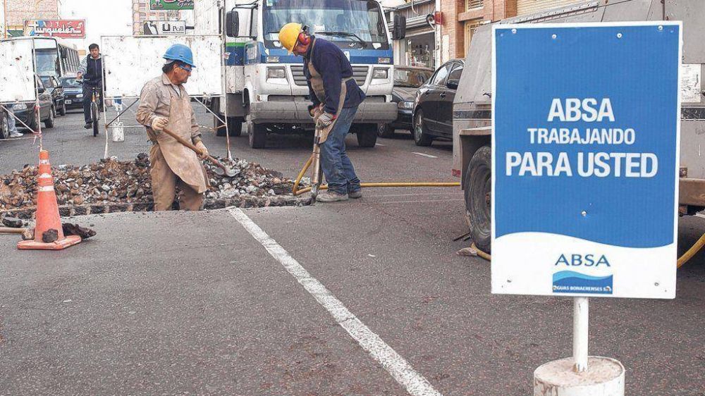 Altos de Palihue: se rompi� otra vez un ca�o y no habr� agua hasta el mediod�a en 2 zonas de Bah�a