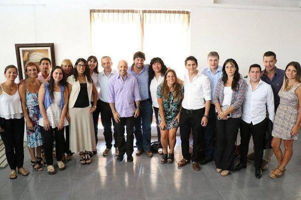 La Secretar�a de Desarrollo Social present� sus ejes de trabajo en Pilar