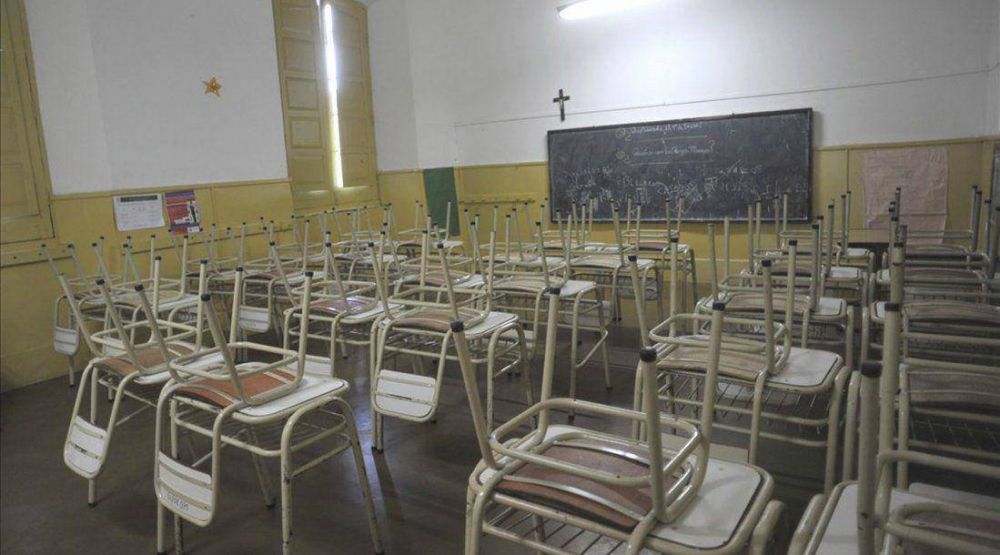 Los gremios docentes provinciales pediran hasta un 40% de incremento