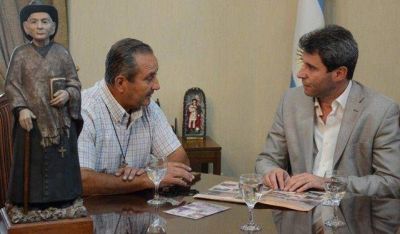 El gobernador recibi� a devotos del Cura Brochero