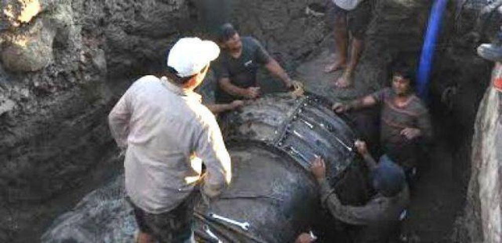 Terminaron de reparar el acueducto Fontana-Tirol y restablecen el servicio