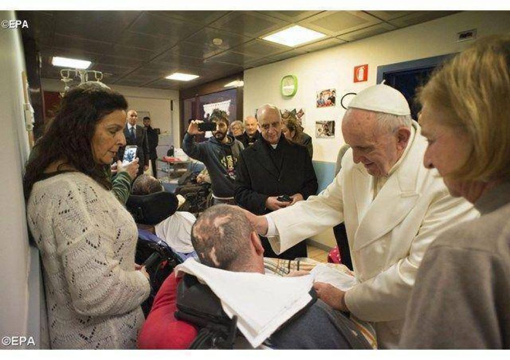 “Llamados a servir a los enfermos y necesitados”. El Papa para la Jornada Mundial del Enfermo