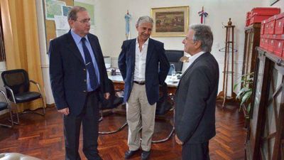 Entre R�os y Santa Fe coinciden en una visi�n regional para definir la traza del puente