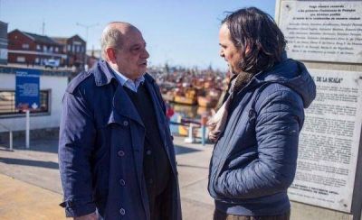 Arroyo prometi� �darle al puerto la competitividad que hoy no tiene�