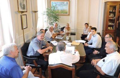 Fuerte respaldo provincial camino a la regionalizaci�n del servicio sanitario