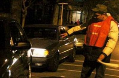 S�enz firm� decreto para regularizar el estacionamiento medido en la Balcarce
