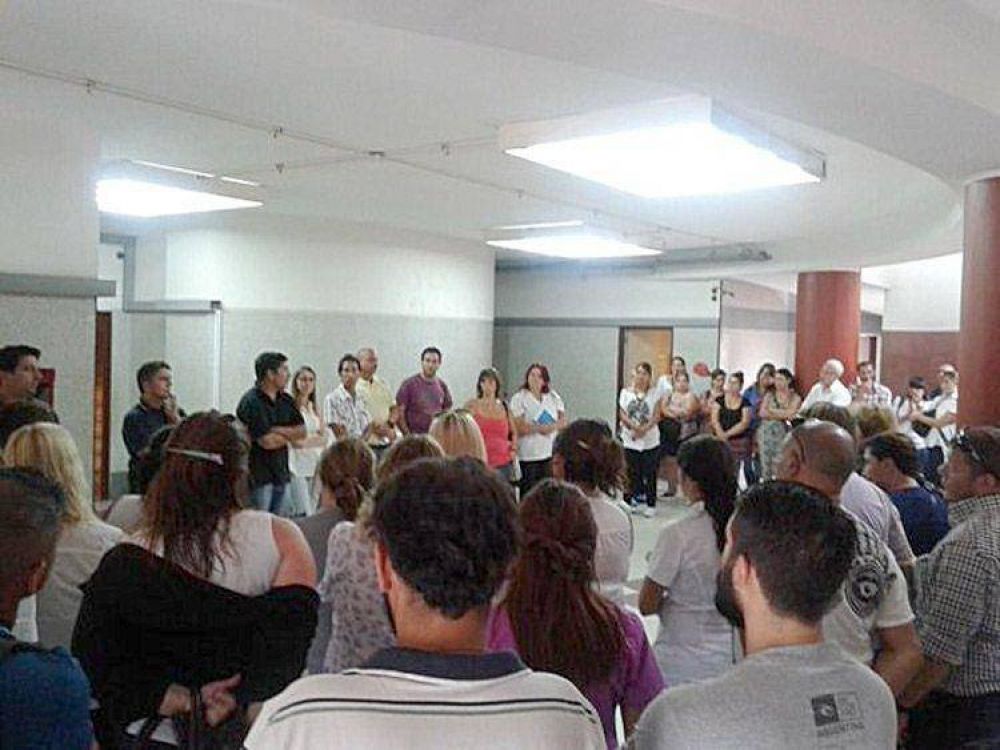 En asamblea trabajadores del sanatorio Duarte hablaron sobre el estado del edificio