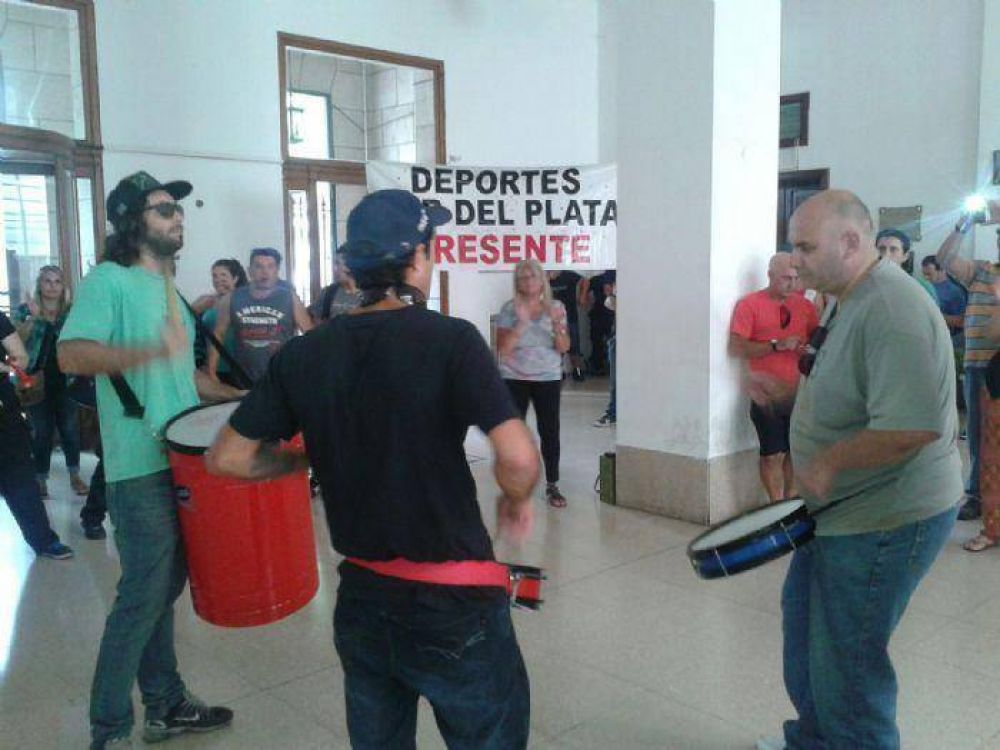 La Municipalidad decidi� no renovar los contratos de 40 trabajadores temporarios 