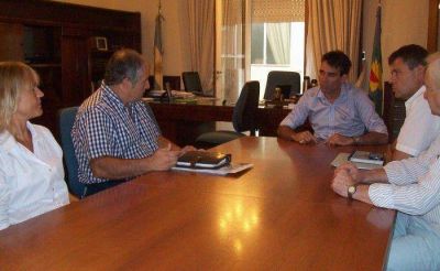 REUNI�N CON CAMUZZI POR AMPLIACI�N DE RED DE GAS