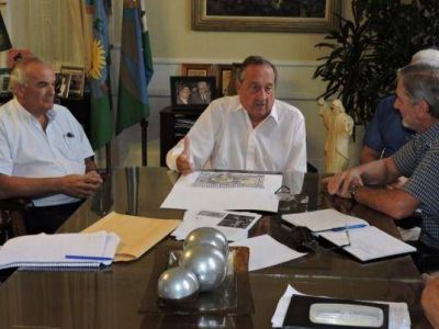 Funcionarios provinciales de la salud avanzaron con el Municipio en proyectos y la regionalizaci�n de los hospitales