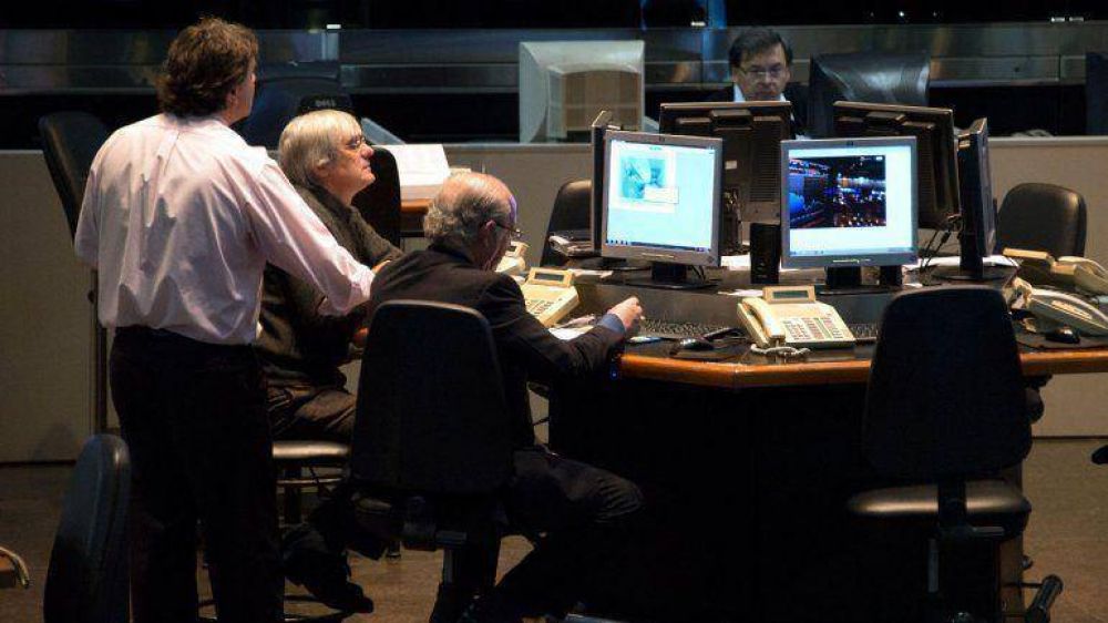 En las inversiones de enero ganaron el d�lar y las acciones el�ctricas