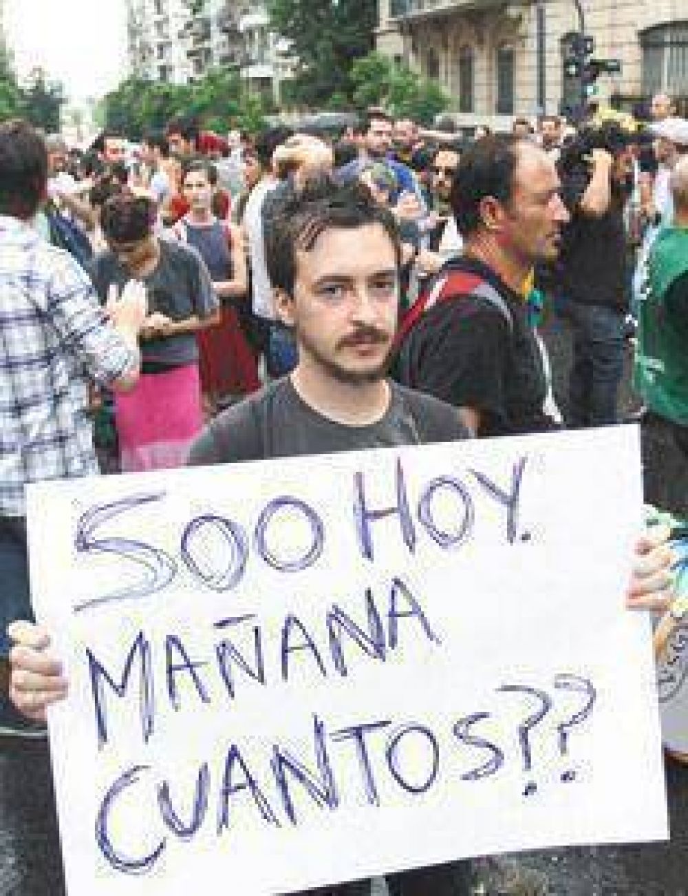 El ajuste le lleg� tambi�n a la cultura