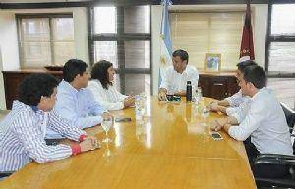 El Gobierno reiter el respaldo a la gestin municipal de Cerrillos