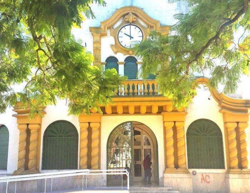 Nuevos despidos y quitas salariales traer�an aparejadas m�ltiples acciones legales contra la Municipalidad de Chascom�s