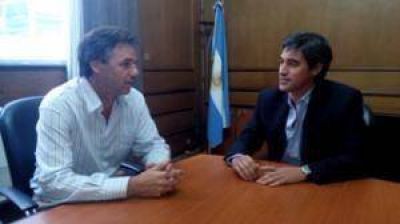Ramiro Ortiz se reuni� con Adri�n P�rez