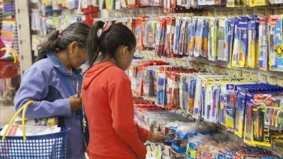 La canasta escolar subi� hasta un 75 por ciento
