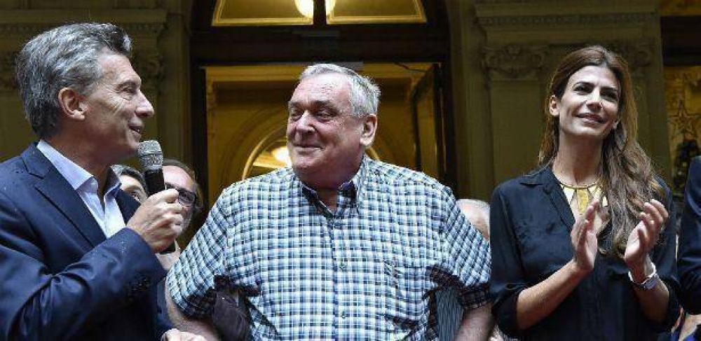 Despidos: a 8.000 trabajadores no se les renov� el contrato