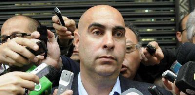 El Ejecutivo insiste con techo de 