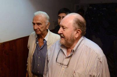 Marinistas y vernistas muestran las mismas diferencias que dividen a todo el peronismo