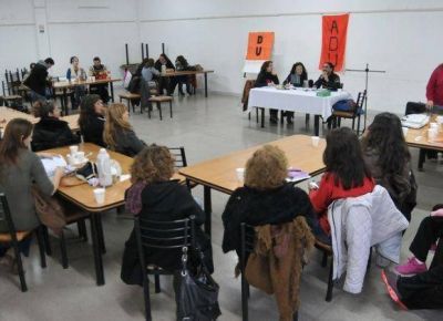 ADU pide reabrir las paritarias antes del inicio de las clases