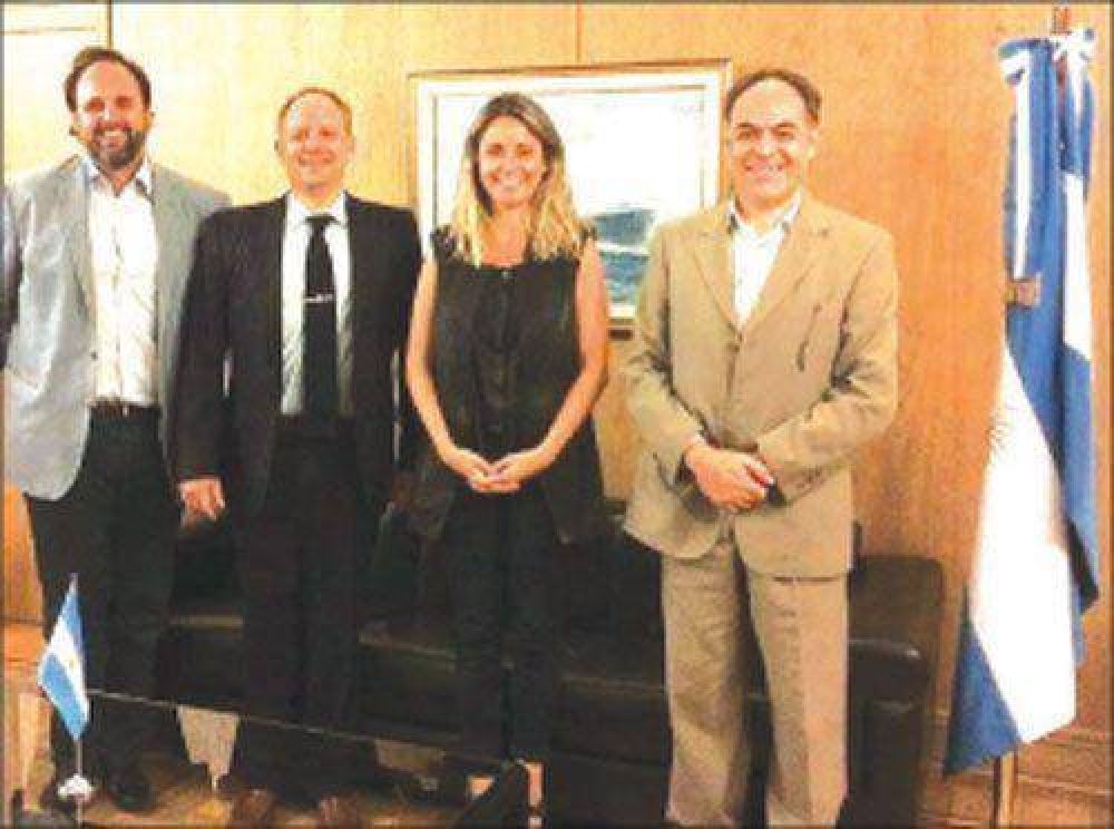 Buscan financiamiento nacional para los productos regionales